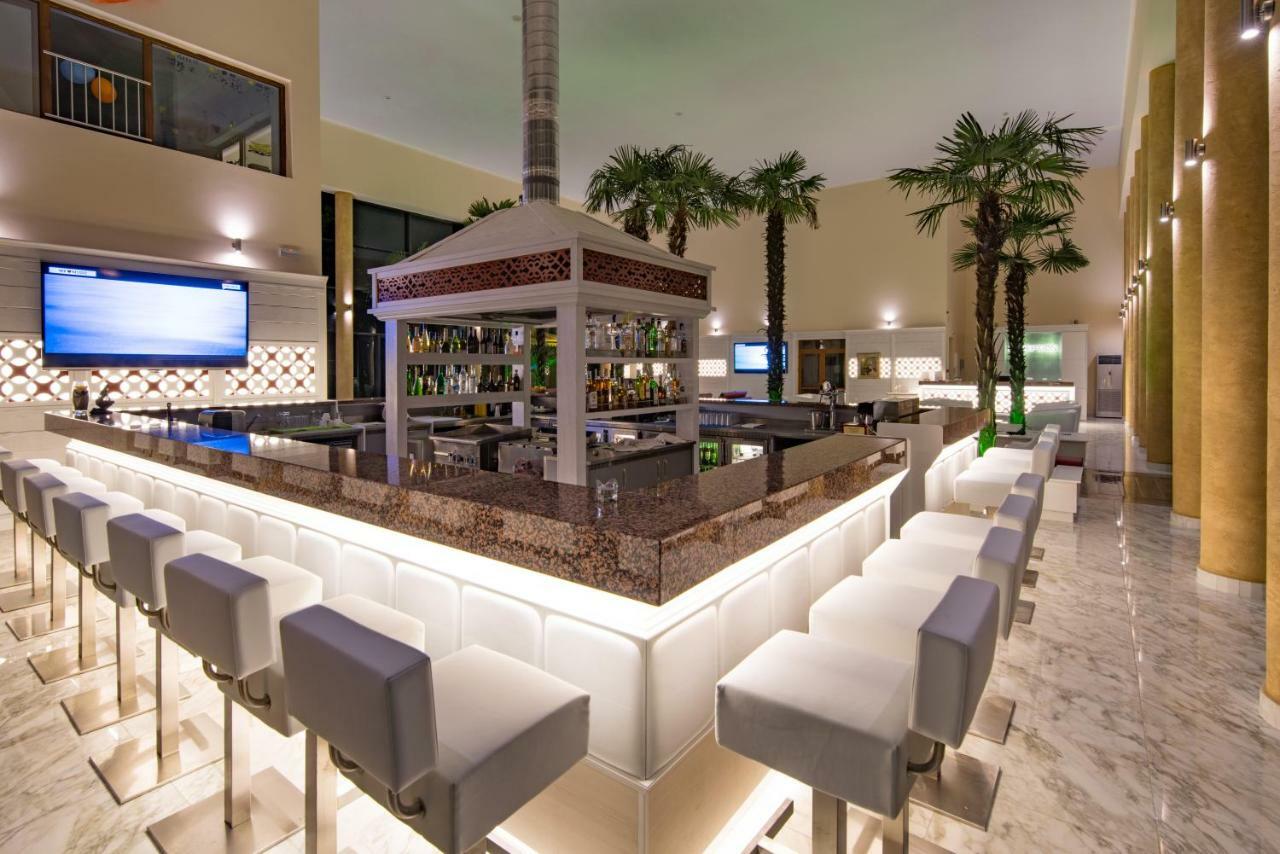 Hotel Perla Beach Luxury Primorsko Exterior foto