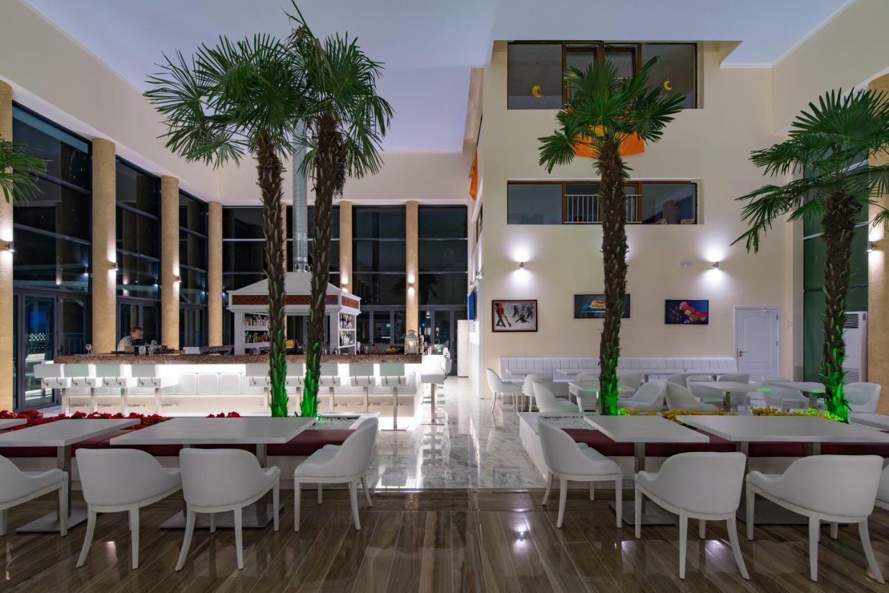 Hotel Perla Beach Luxury Primorsko Exterior foto